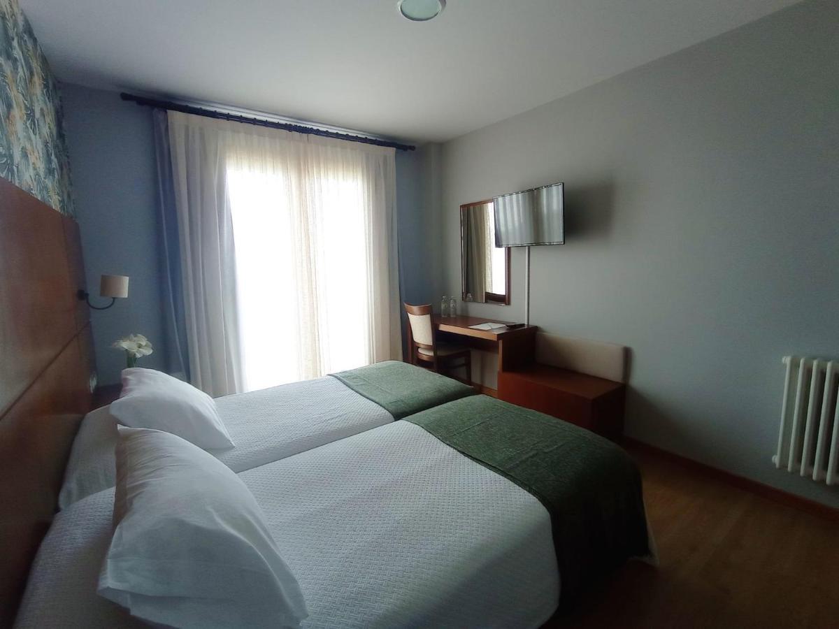 Hotel A Raiña Oia Kültér fotó